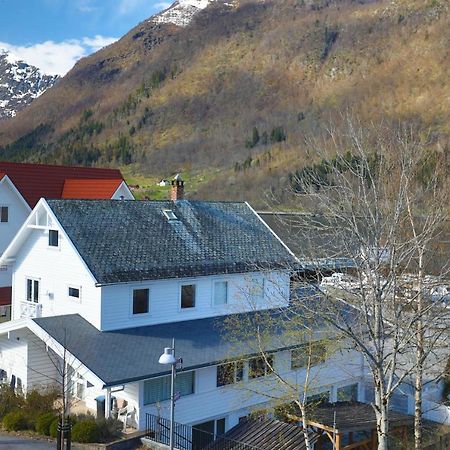 Svingen Apartments Balestrand Extérieur photo